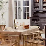 فندق مبيت وإفطار Patio Des Reves - Charme Au Coeur Du Gers Aujan-Mournede