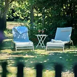 فندق مبيت وإفطار Patio Des Reves - Charme Au Coeur Du Gers Aujan-Mournede
