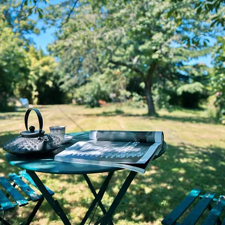 Patio Des Reves - Charme Au Coeur Du Gers 3*