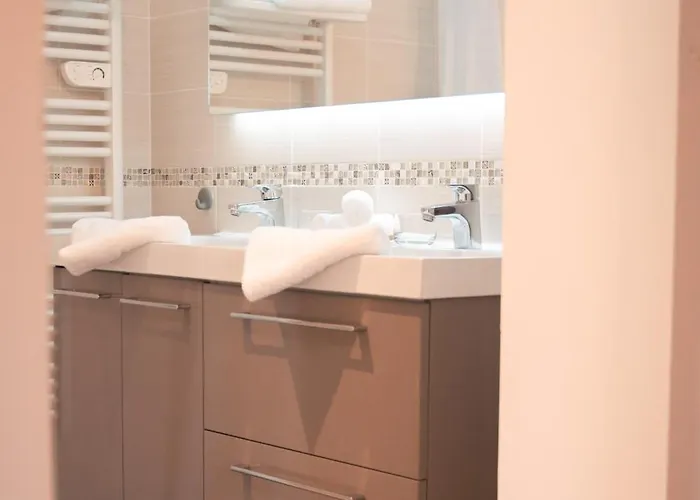 Patio Des Reves - Charme Au Coeur Du Gers 3* Aujan-Mournede