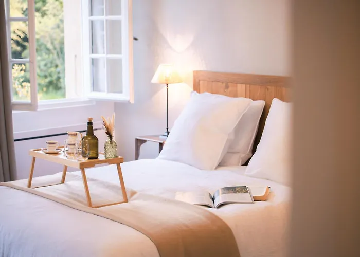 Patio Des Rêves - Charme Au Cœur Du Gers Couette-café